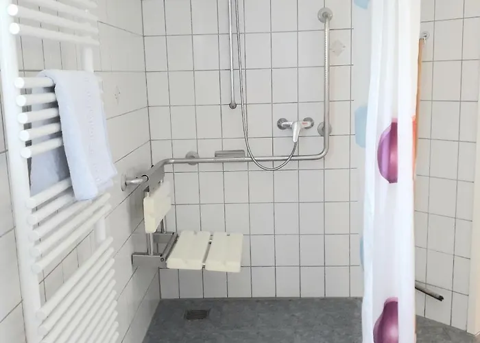 Apartment Lang Naila